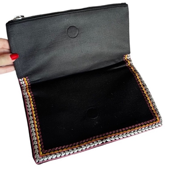 New Look Embroidered Clutch - Picture 5 of 8
